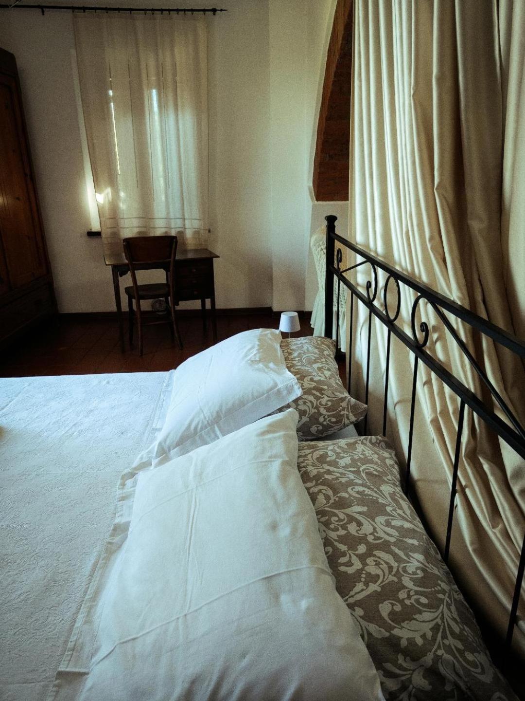 Il Vecchio Frantoio Villa Panicale Exteriör bild